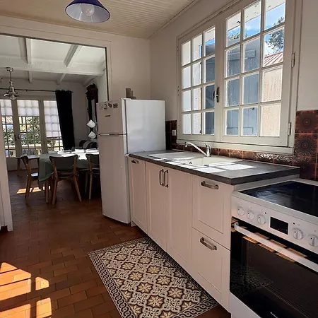 Hébergement de vacances Maison Pour 6 Pers. Proche Forêt, Terrasse, Animaux Admis - Fr-1-323-469 *