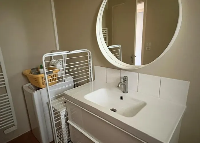 Maison Pour 6 Pers. Proche Forêt, Terrasse, Animaux Admis - Fr-1-323-469 Hébergement de vacances *